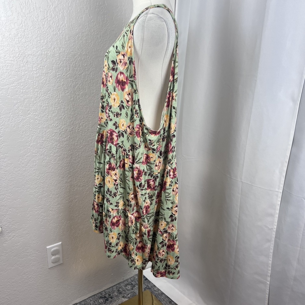 Torrid Top Womens 6 Green Floral Super Soft Knit Tiered Sleeveless Boho Romantic - Picture 3 of 9